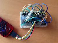 Prosty zegarek na płytce uniwersalnej