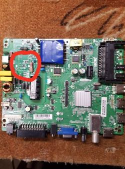 Identyfikacja elementów na płycie TP.S506.PB801 w TV Manta 50 po zwarciu