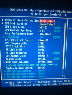 Błąd OC AMD Phenom II x6 1045t - sygnały BIOS i reset po zmianie szyny