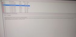Zrzut ekranu z błędami systemu Windows dotyczącymi uruchamiania usługi.