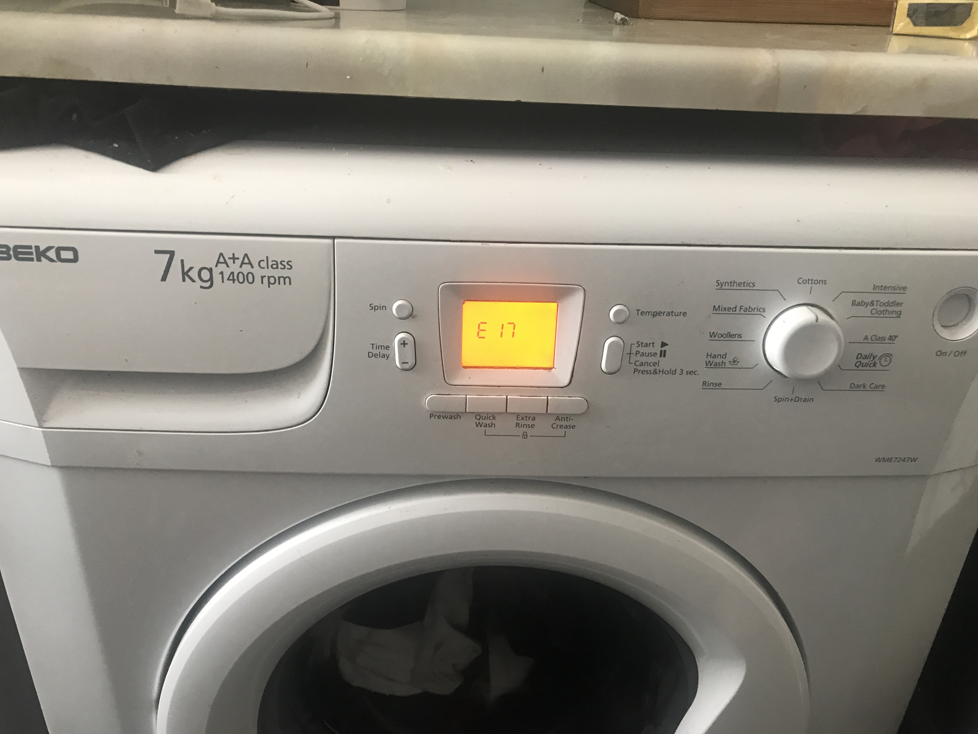 workshop Lure Discrepancy Pralka Beko WME7247W - błąd E17, nie mogę uruchomić pralki. Co robić?