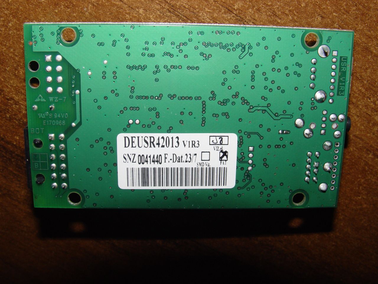 Zmieniarka MP3 Renault Audio Connection Box 7711419487 jak podłączyć do