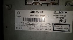 Identifying Quadlock Diagram for Bosh Radio in Renault Megane 3: Seeking Pinout Descriptions