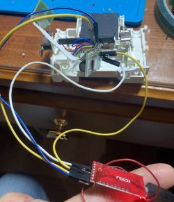 Connecting EARU EAWCPT-J Relay to FTDI232 Module EARU EAWCPT-J relay circuit with connected FTDI232 module.