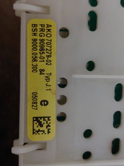 Bosch SGV4613 - nabiera wody tylko do płaszcza i przechodzi w tryb mycia