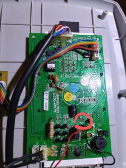 Jak naprawić błąd E1? Orbitrek inSPORTline.