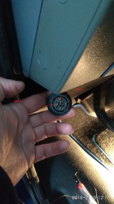 Mercedes Vario 612 - pinout adaptera 14-pin MB/OBD2 niezgodny, jak przerobić?