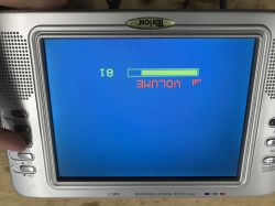 Comparison of small displays 7" 8" for monitoring and more, measurements