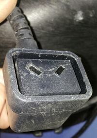 Gdzie znaleźć wtyczkę Volex VACN16A2 do odkurzacza Numatic WVD 570-2?