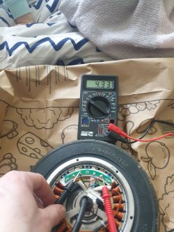 Explay A10 E-20 - Wykrzyknik na wyświetlaczu po wymianie ogniw baterii