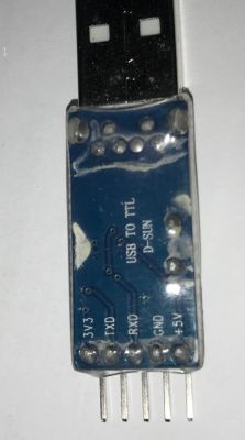 USB to TTL converter with visible pin labels and D-SUN logo.