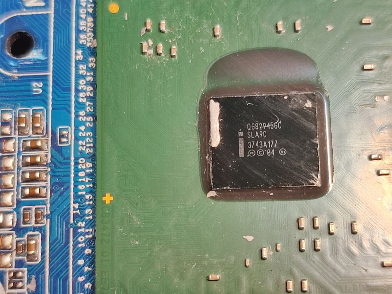 GA-945GCM-S2L Motherboard with QG82945GC Chip Image of GA-945GCM-S2L motherboard with QG82945GC chip.