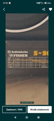 Zbliżenie na oznaczenie kolumny głośnikowej Radiotechnika S-90 z logotypem Fisher.