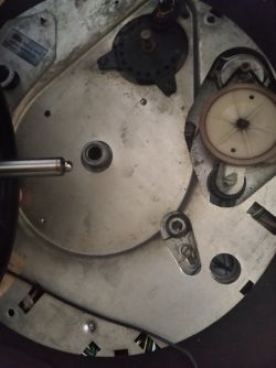 Gramofon UNITRA Daniel 1100 - talerz się słabo obraca
