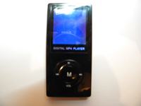 Odtwarzacz MP4 wyświetlacz świeci na niebiesko