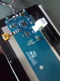 Jak ściemniać ekran 10.1 HDMI LCD za pomocą Raspberry Pi (B)?