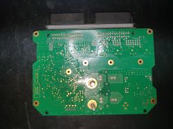 Płytka drukowana z oznaczeniami CD10002 P 24 18/36, komponentem MB90F345CES.