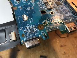 Budżetowa stacja lutownicza JCD 8908 2 in 1 (groty + hot air) za 200 zł, wylut VGA HDMI itd