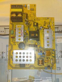 Philips 37PFL3403D/12 - Error 9 i Error 6 LED. TV wyłacza się po włączeniu. Philips 37PFL3403D/12 - Error 9 i Error 6 LED. TV wyłacza się po włączeniu.