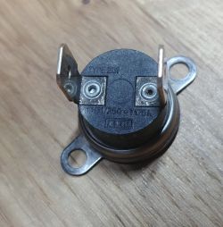 Bojler Ariston i termostat spalin Bojler Ariston i termostat spalin