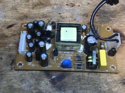 Zegar z wyświetlaczem temperatury/wilgotności i czasem z internetu na WB2S - część 1