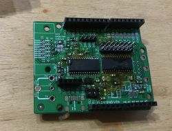 Arduino VGA Shield - wersja druga, SMD - z expanderem portów i pamięcią EEPROM Arduino VGA Shield - wersja druga, SMD - z expanderem portów i pamięcią EEPROM