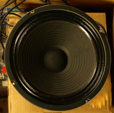 Budowa wzmacniacza Fender Champ Budowa wzmacniacza Fender Champ