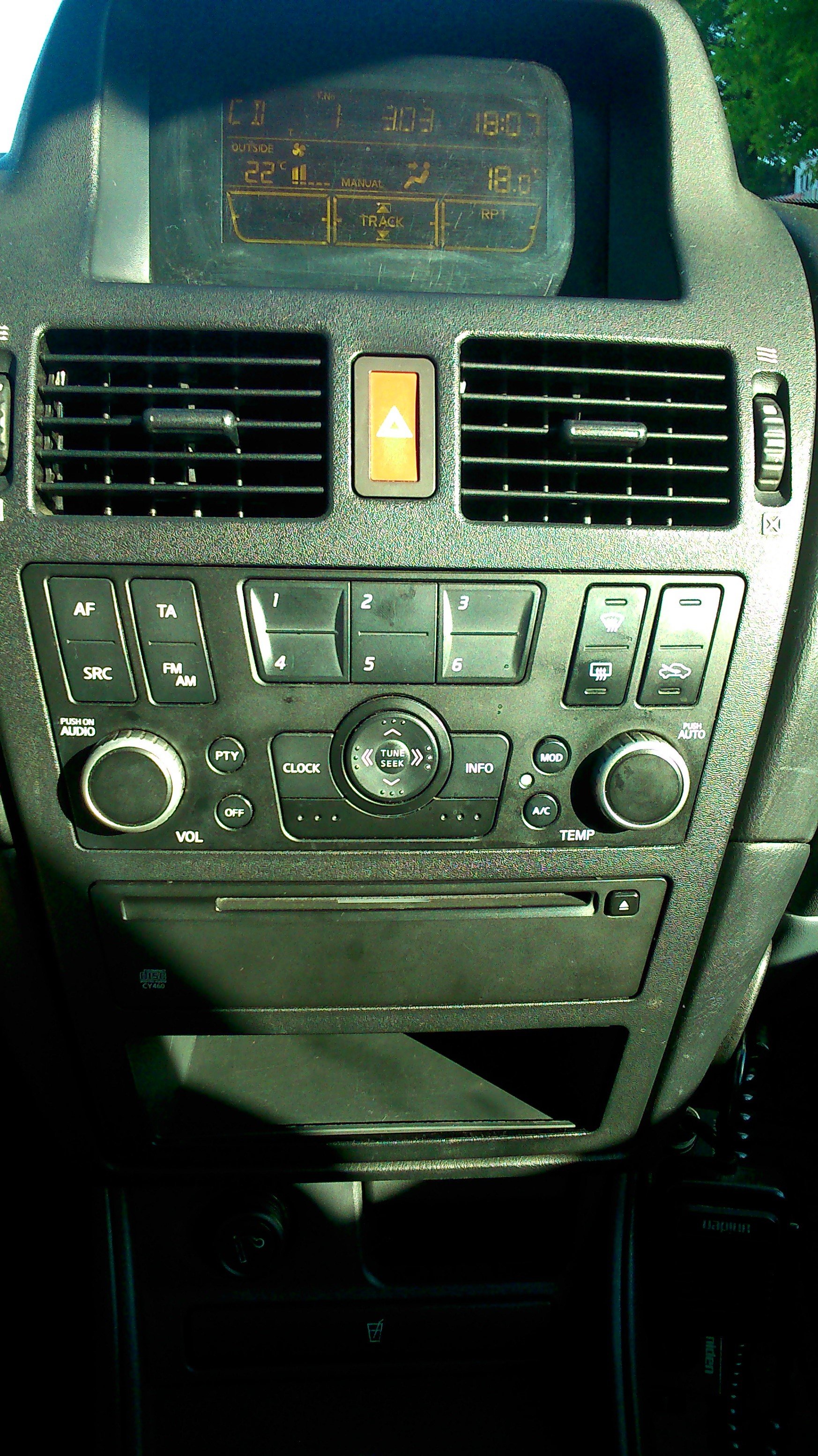 Almera n16 Wymiana radia Nissan Almera elektroda.pl