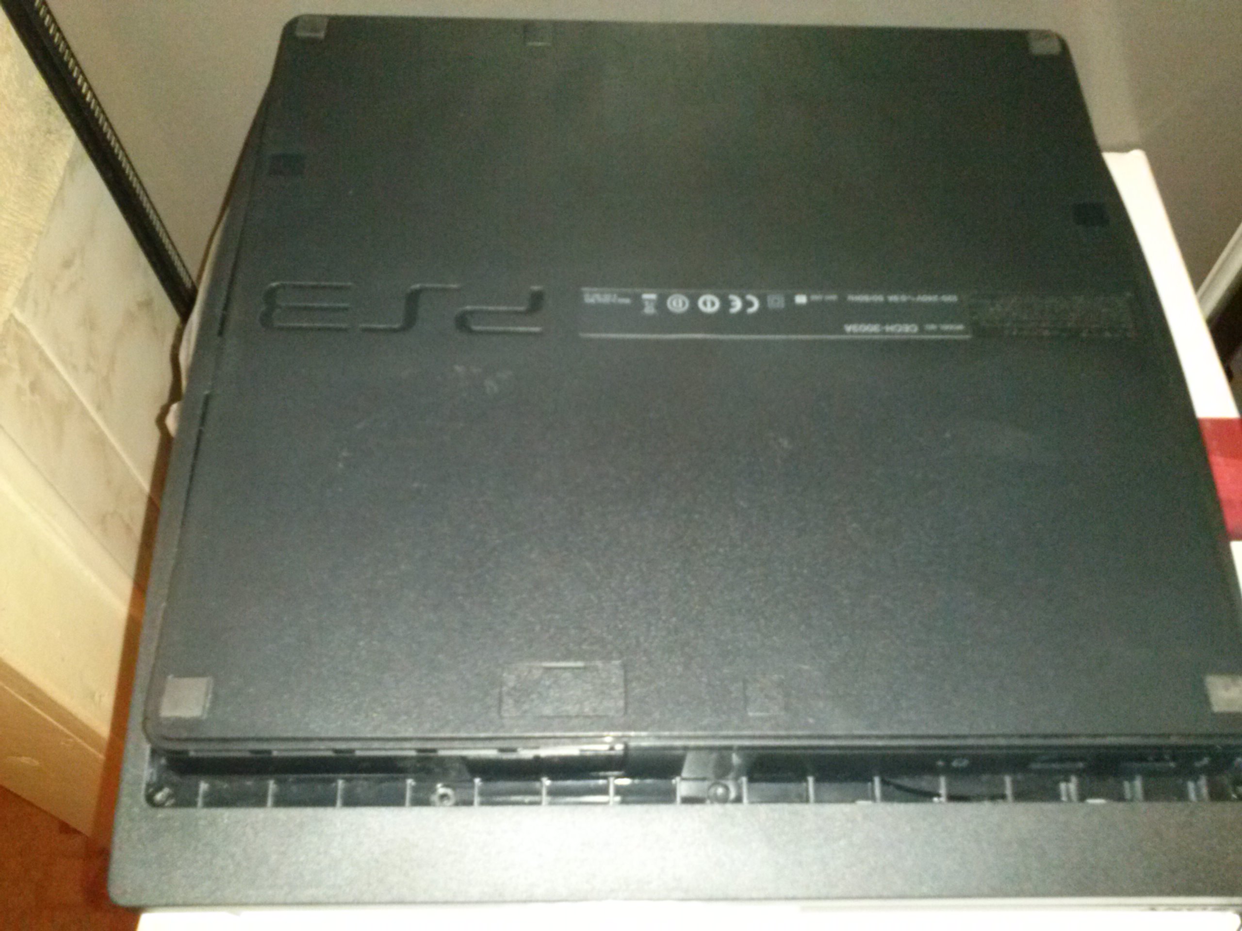 [Sprzedam] 6 SZTUK PLAYSTATION 3 SLIM HDMI DO NAPRAWY LUB CZESCI