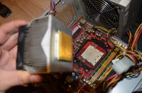Komputer wyłącza się samoczynnie - dolny wentylator nie działa, czy to chłodzenie CPU?