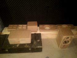 Kolumny DIY + "dedykowany" im LM3886 2x30W o dobrym brzmieniu. Kolumny DIY + "dedykowany" im LM3886 2x30W o dobrym brzmieniu.
