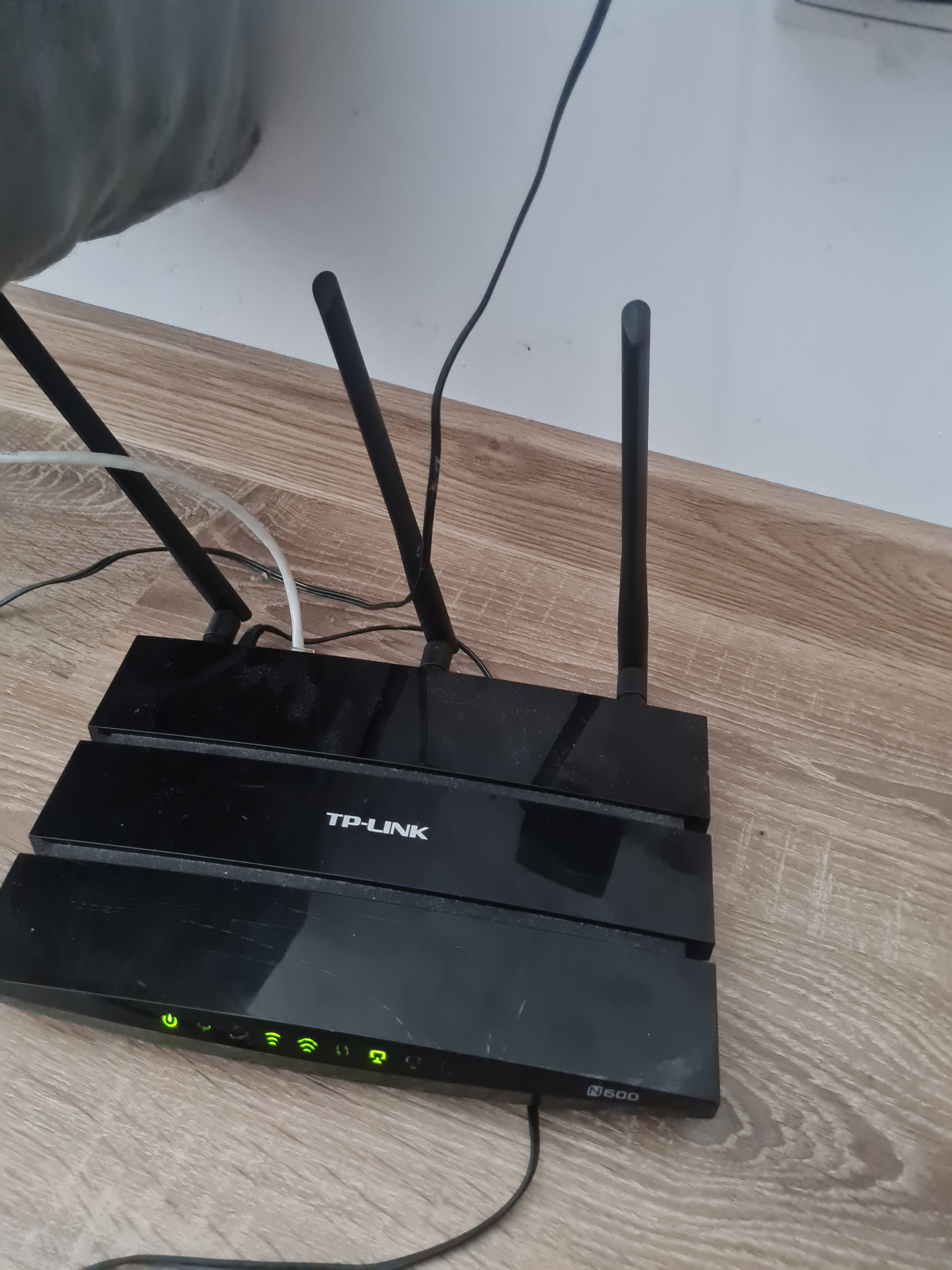 Konfiguracja routera TP-Link TD-W9980 jako punktu dostępu do Comtrend_060B