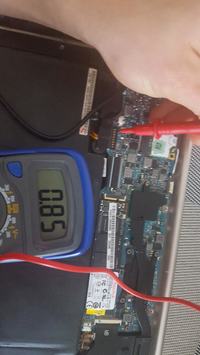 Asus ux31a - Laptop sie nie wlacza kompletnie martwy