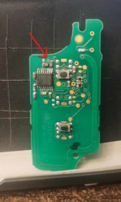 Jaki kondensator do kluczyka Peugeot 207 - wartość i parametry?