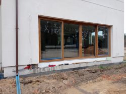 jak dobudować ścianę fundamentową do instniejącego budynku