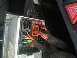 Audi a3 8p 2004r. Nie działają tylne głośniki i subwoofer