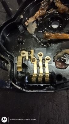 Renault Megane 4 - usterka wycieraczek, brak prędkości i czasowych, naprawa styków