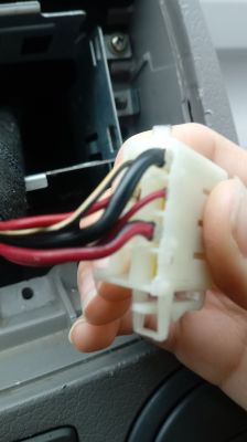 Jak zmostkować przewody w radiu Blaupunkt Fiat Panda by ominąć CANCHECK?
