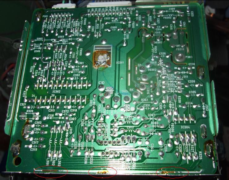 LG Flatron T710BH, zimne luty? upalone sciezki? - elektroda.pl