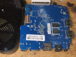 Płytka drukowana wewnątrz Smart TV Android Box.
