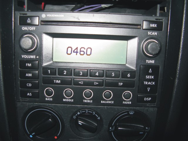Radio delta VW Golf IV Czym zatwierdzić kod elektroda.pl