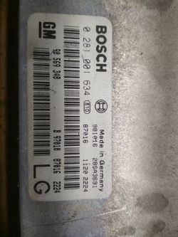 Vectra B 2.0 DTH - Co odpowiada za zasilanie z pinu 3 na stacyjkę?