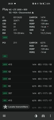Zrzut ekranu z aplikacji NetMonster pokazujący szczegółowe parametry sygnału LTE sieci Play na częstotliwościach 1800 i 800 MHz.