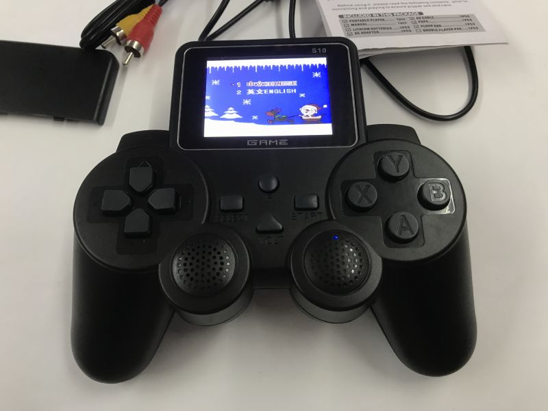 Minitest: S10/G10 520 in 1 portable console/gamepad, interior presentation