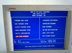 Jak podkręcić Pentium III przez taktowanie szyny w BIOS?