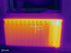 First 2 Radiator Fins Heating Up Only: Venting, Water Flow, Block Apartment 4th Floor