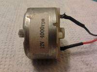 [Kupię] Silnik 12v 4000 rpm do efektu świetlnego
