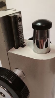 Biolux - niewielki, stereoskopowy mikroskop dla elektronika Biolux - niewielki, stereoskopowy mikroskop dla elektronika