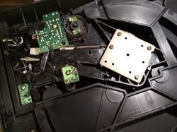 Wnętrze starej wieży Sanyo DC-X300 Wnętrze starej wieży Sanyo DC-X300