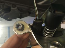 Skoda Octavia II 2009 - Zamek bagażnika nie reaguje, błędy 00950 i 007